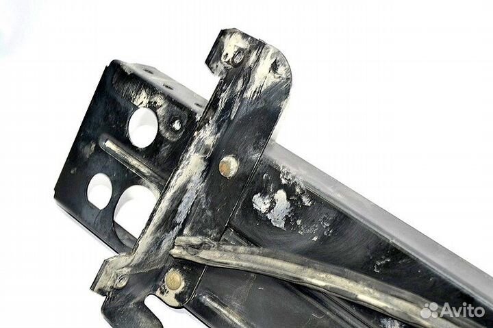 Радиатор / Другие части MAN TGX 18.440 (01.07)