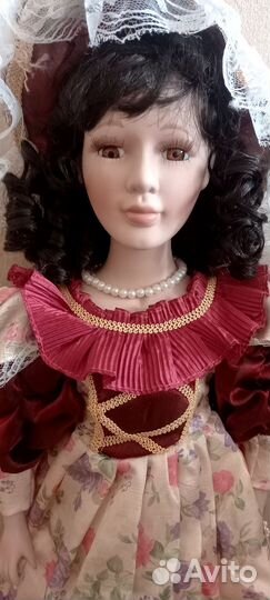 Кукла фарфоровая коллекционная большая