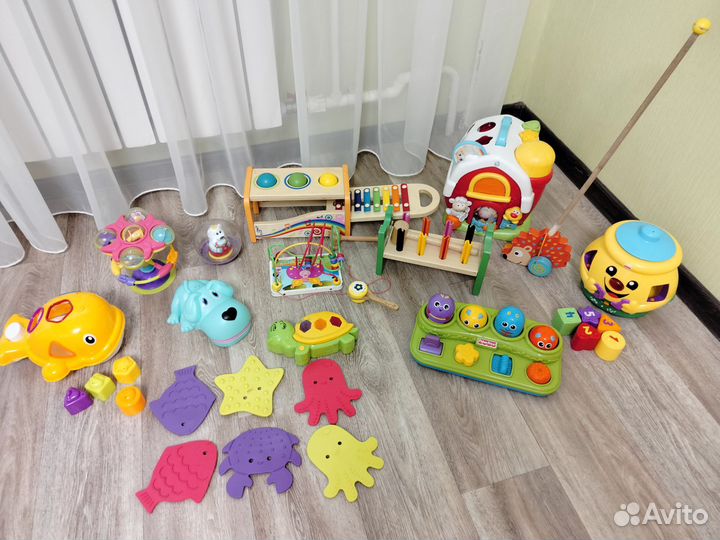 Развивающие игрушки для малышей от 6 месяцев