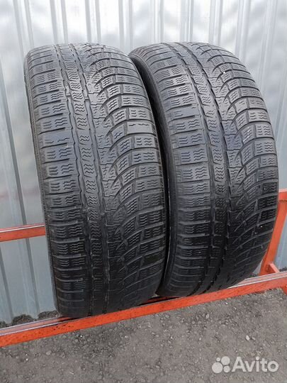 Nokian Tyres WR A4 215/50 R17