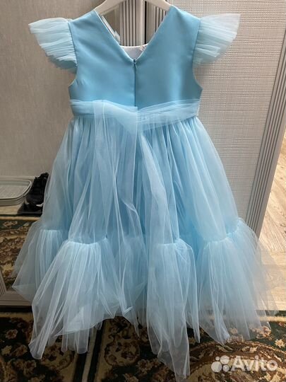 Платья праздничные для девочки 134