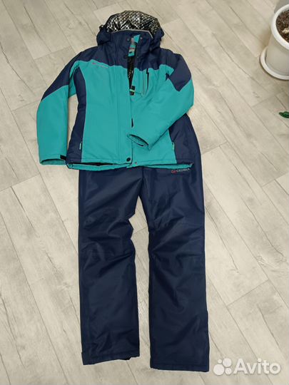 Горнолыжный костюм женский