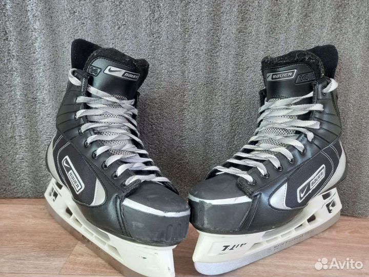Хоккейные коньки bauer 43 размер