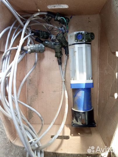 Электродвигатель