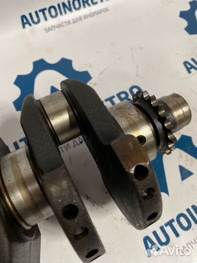 Коленвал Volkswagen Golf 3 1.4 ABD 030105101D