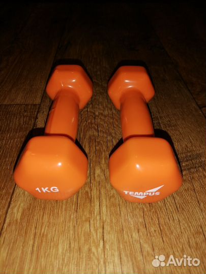 Гантели 1 кг