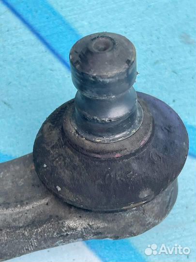 Рычаг передний верхний правый 8K0407510A