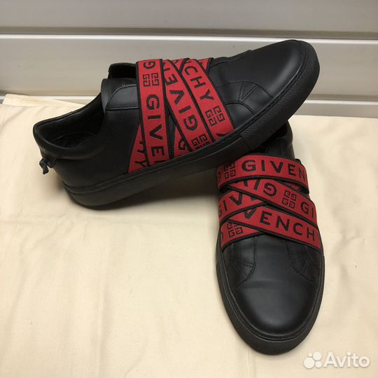 Кроссовки Givenchy