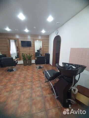 В аренду место парикмахера