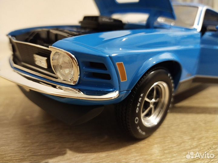 Модель 1:18, Ford Mustang Mach 1, Maisto