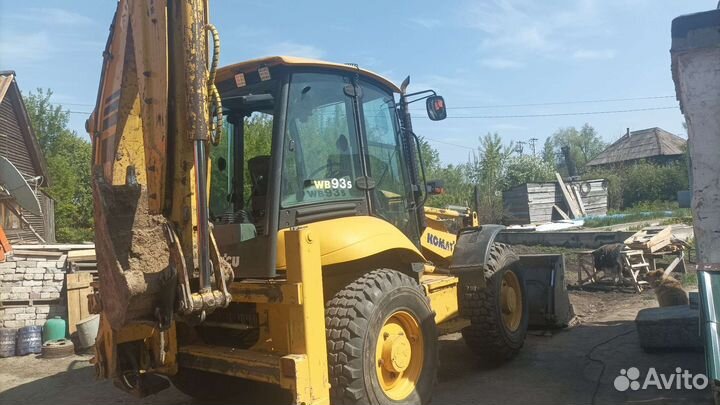 Экскаватор-погрузчик Komatsu WB93R-5, 2007