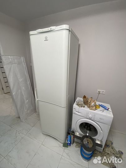 Холодильник индезит