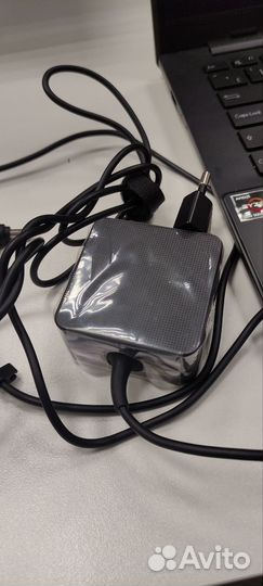 Asus vivobook 14 комплект мышь, сумка, коврик