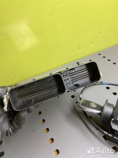 Комплект зажигания Mercedes-Benz C-Class W203