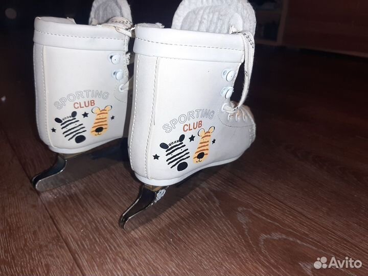 Коньки детские 28 размер