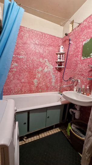 2-к. квартира, 54 м², 2/3 эт.