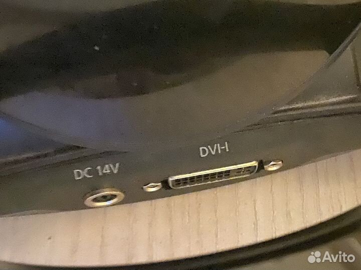 Монитор Samsung SyncMaster 960bf