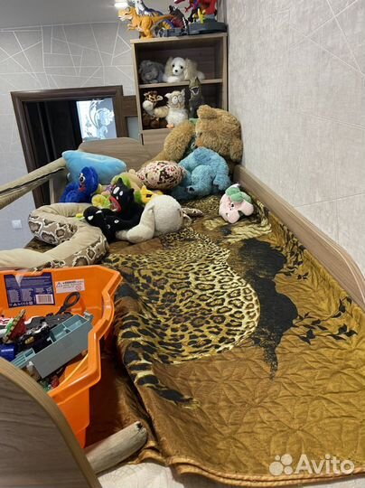 Кровать детская с диваном