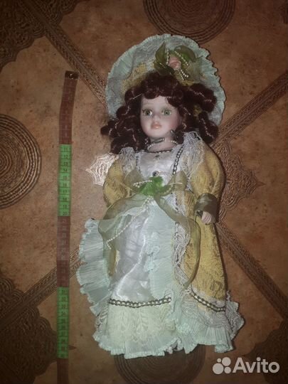 Куклы фарфоровые