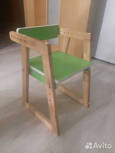 Детский столик со стульчиком