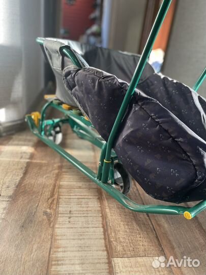 Детские санки с колесами