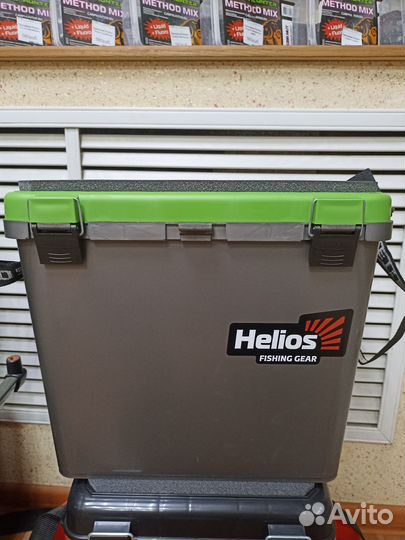 Зимний рыболовный ящик