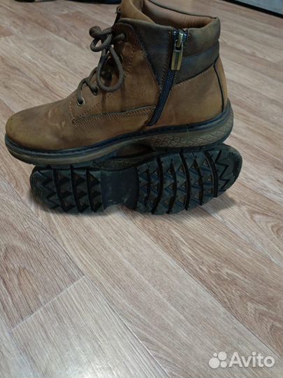 Ботинки мужские 40р