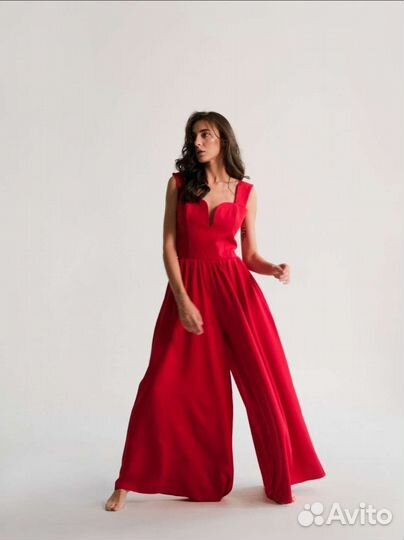 Комбинезон женский