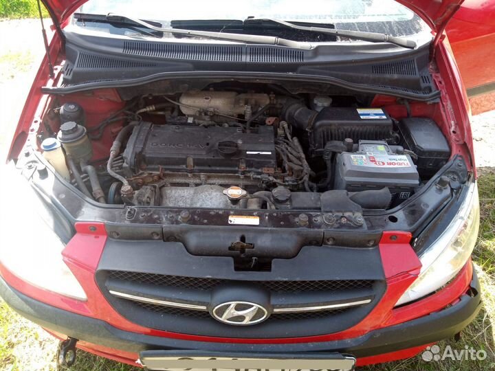 Hyundai Getz 1.4 AT, 2010, битый, 96 000 км