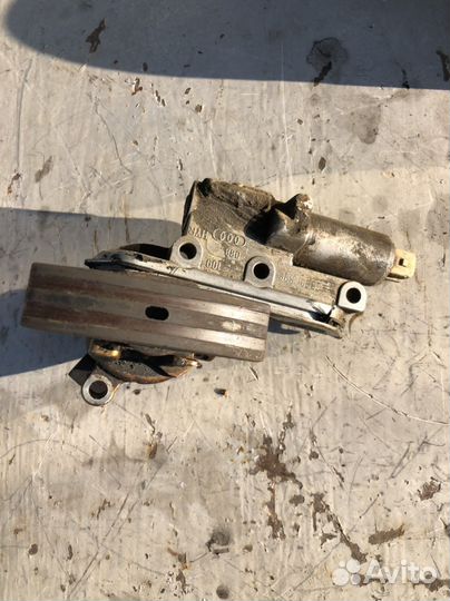 Натяжитель цепи volkswagen passat B5 1.8 t