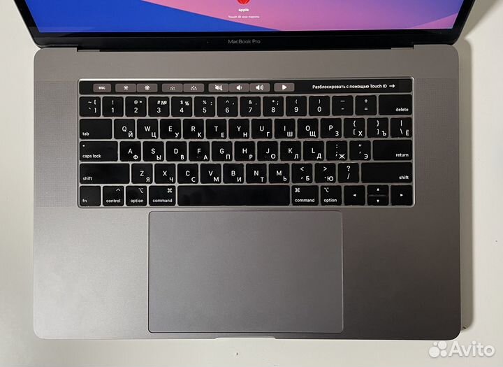 Отличный MacBook Pro 15 2019 i7/256/16