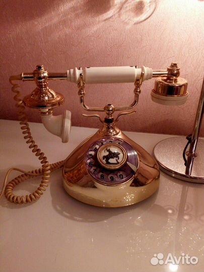 Телефон ретро (Аренда)