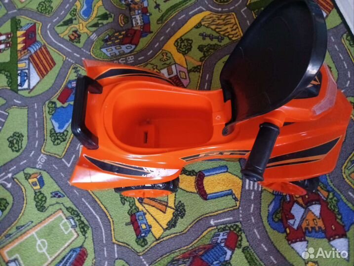 Квадроцикл каталка б/у