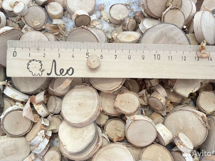Спилы дерева для декора