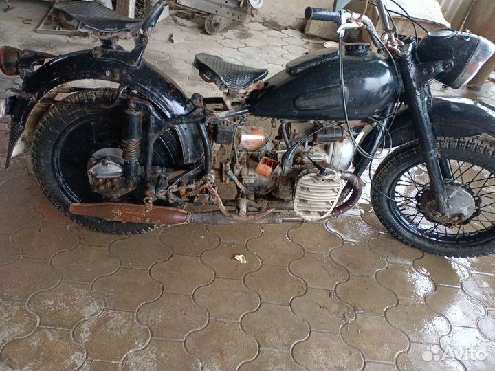 Мотоцикл к750