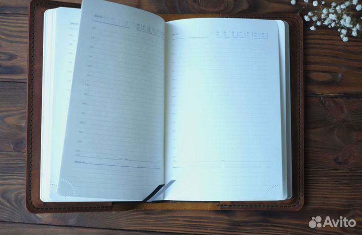 Изделия из кожи ежедневник