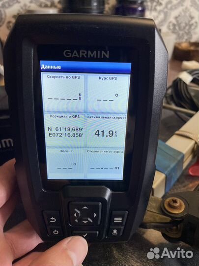 Эхолот Garmin striker 4DV