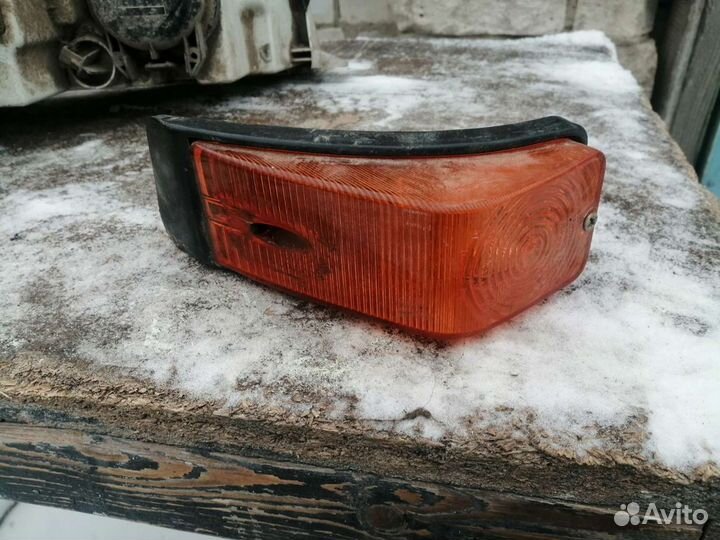 Поворотник Газ 24 Волга