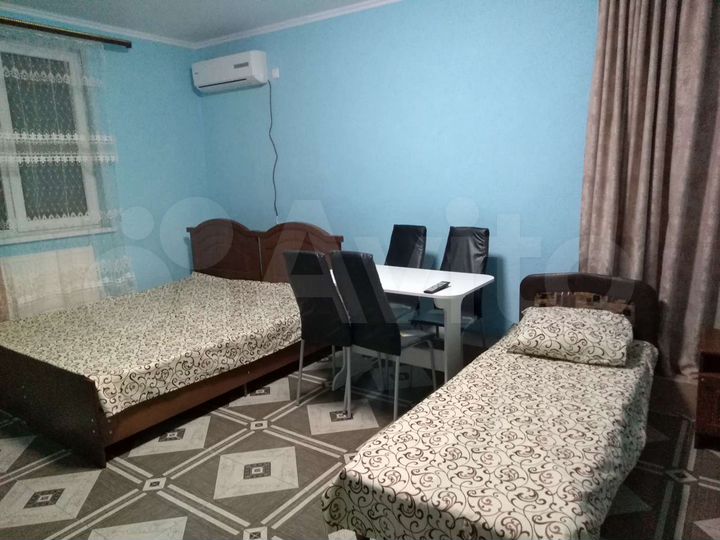 Комната 25 м² в 3-к., 2/2 эт.