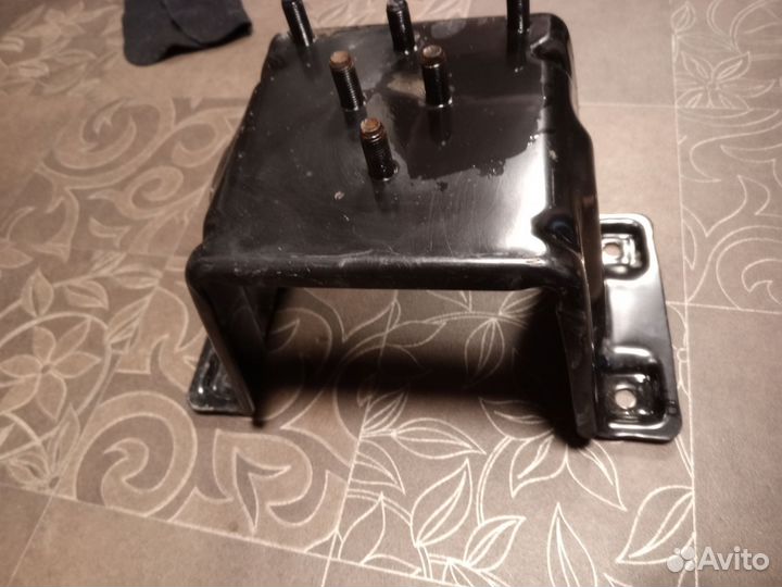 Крепление запасного колеса тагаз тагер