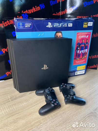 Sony PS4 PRO 7208