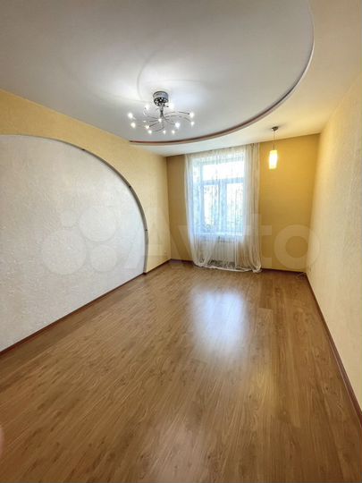 3-к. квартира, 74,7 м², 4/4 эт.