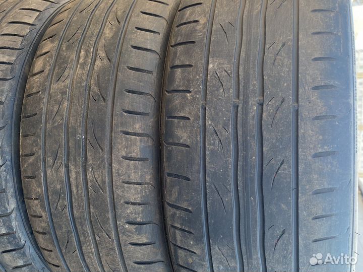 Kumho Ecsta 4X II 215/55 R17