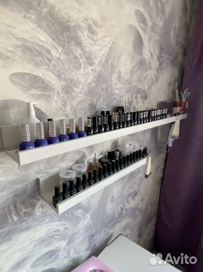 Маникюрный стол