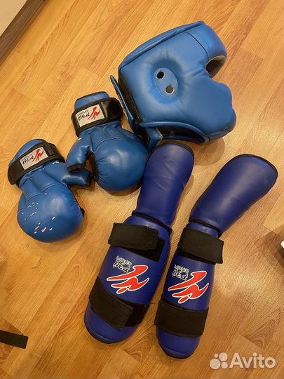 Боксерские перчатки детские