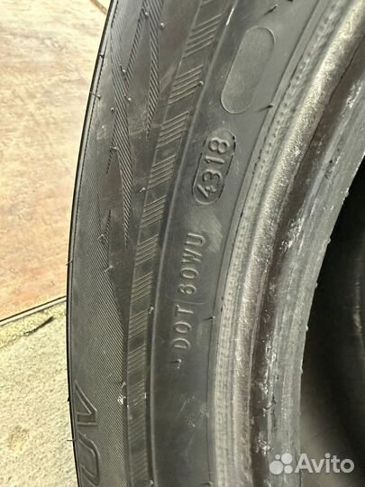 Nokian Tyres Hakkapeliitta 8 235/55 R19 90T