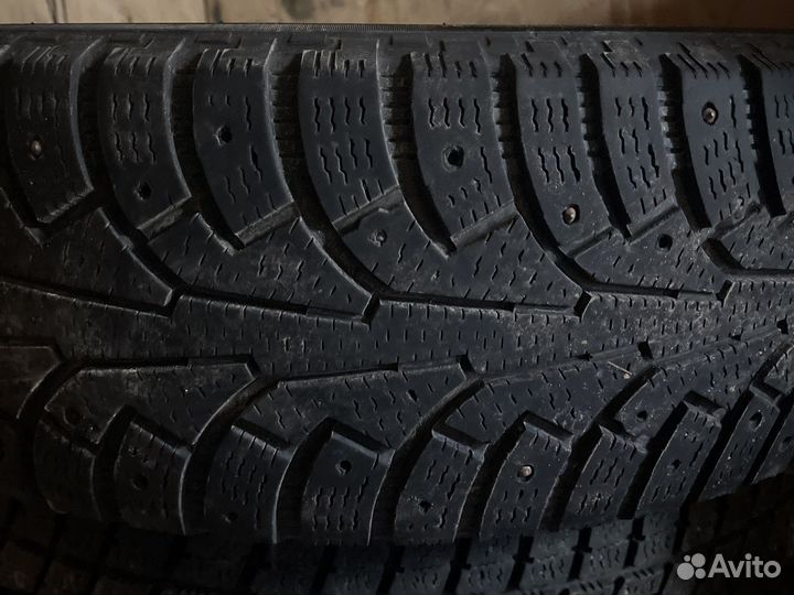 Nokian Tyres Hakkapeliitta 5 SUV 225/65 R18