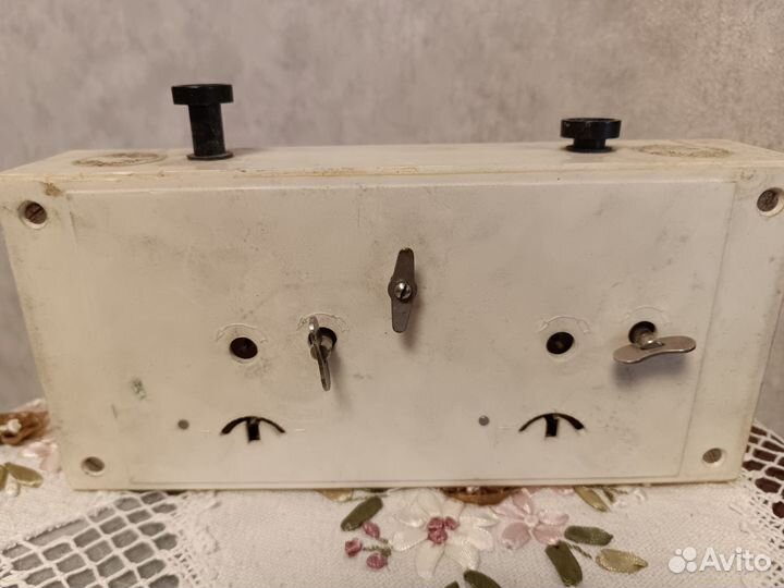 Часы настольные. Шахматные. 