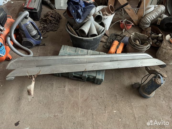 Пороги на автомобиль