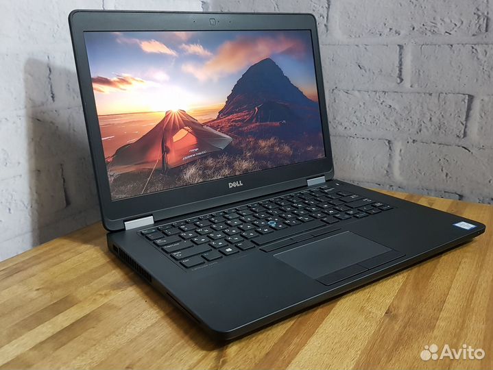 Шустрый ноутбук на Intel I5 для студента